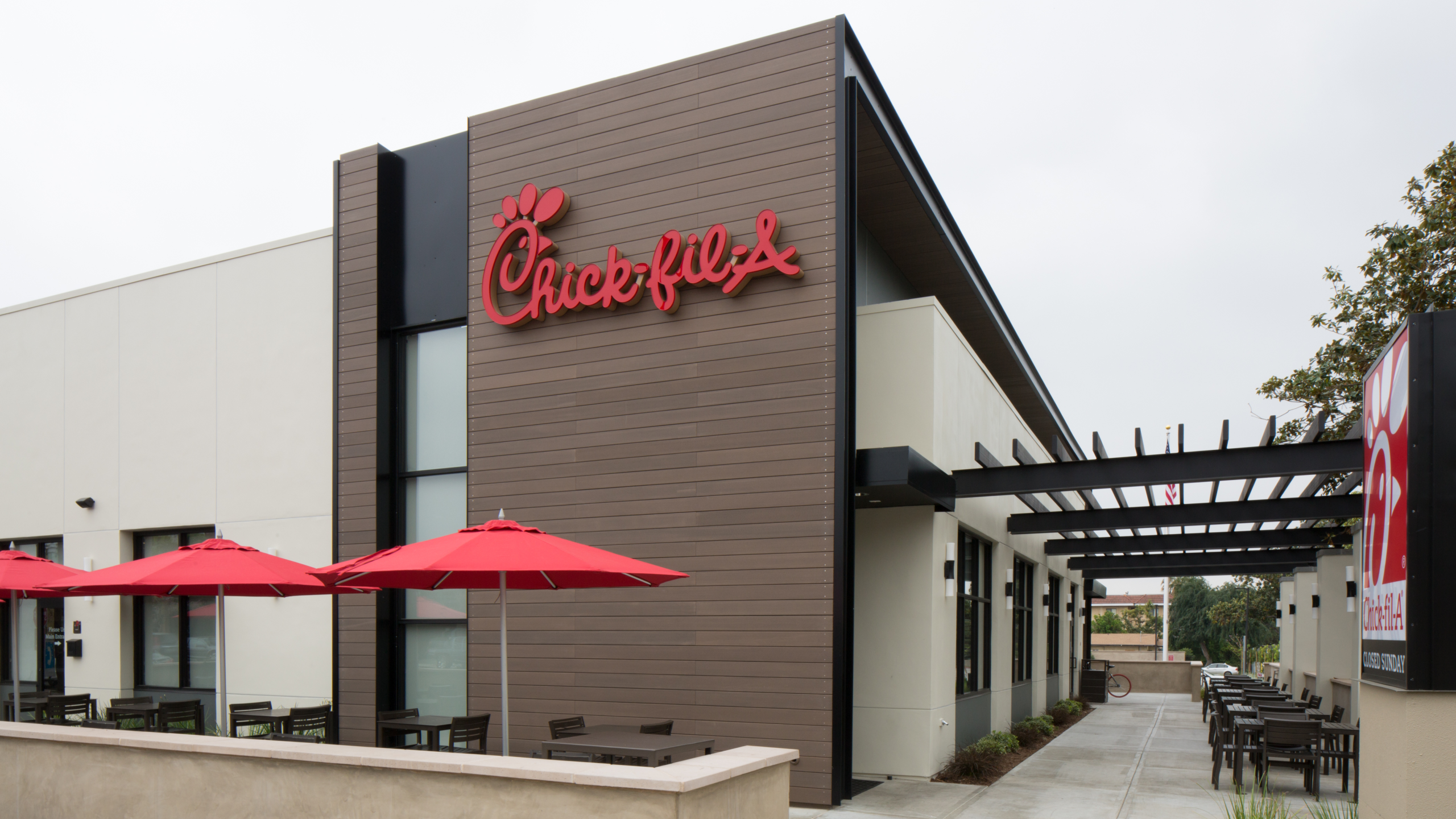 E Colorado Blvd, Pasadena, CA